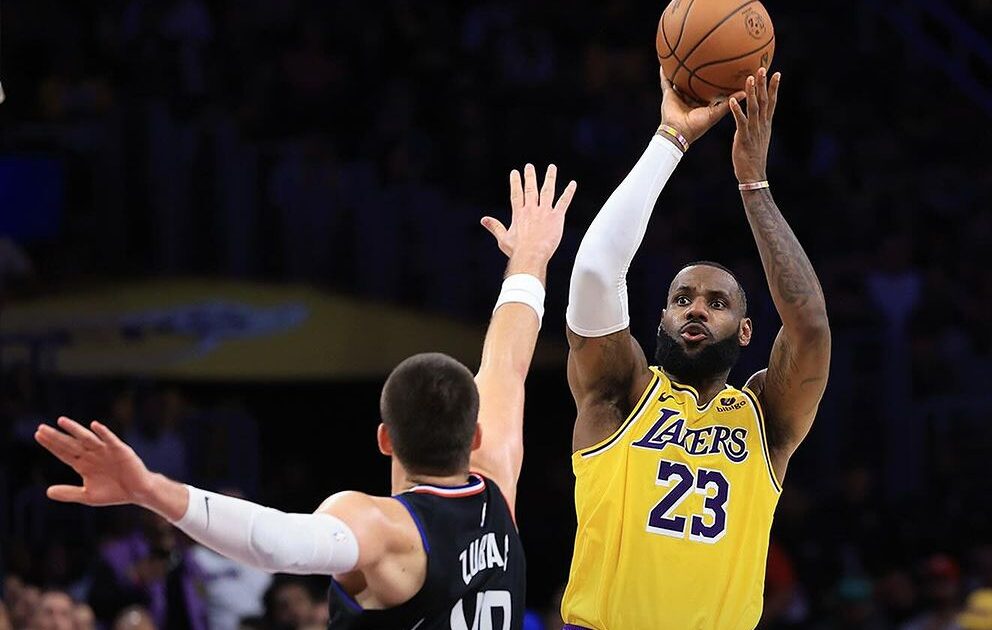 NBA LAKERS VS GRIZZLIES A QUÉ HORA Y DÓNDE VER A LEBRON JAMES EN LA