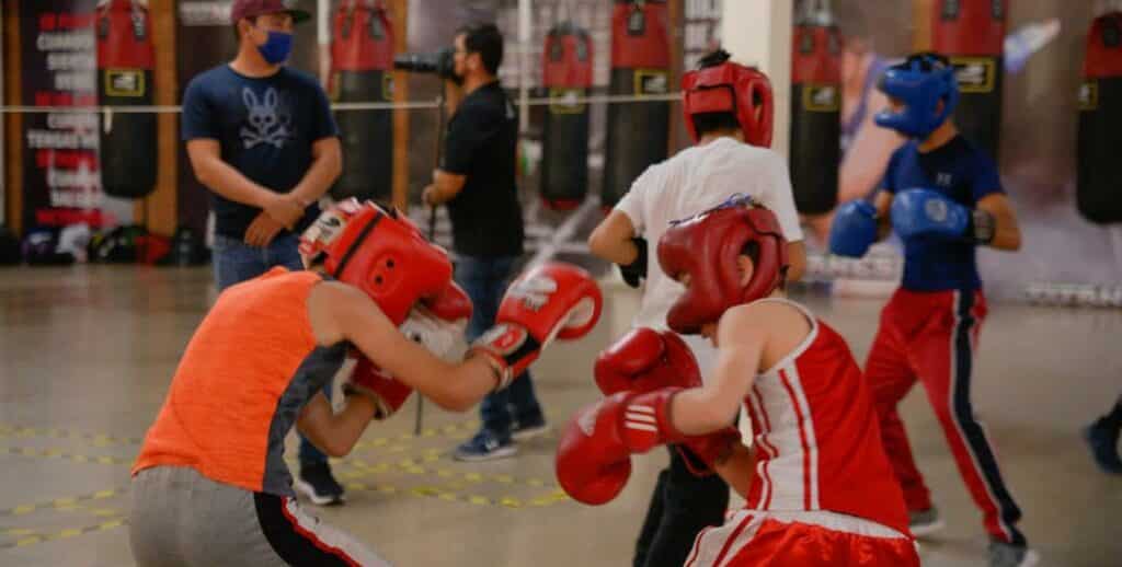 CUADRANGULAR DE BOX EN EL CARD DE CULIACÁN