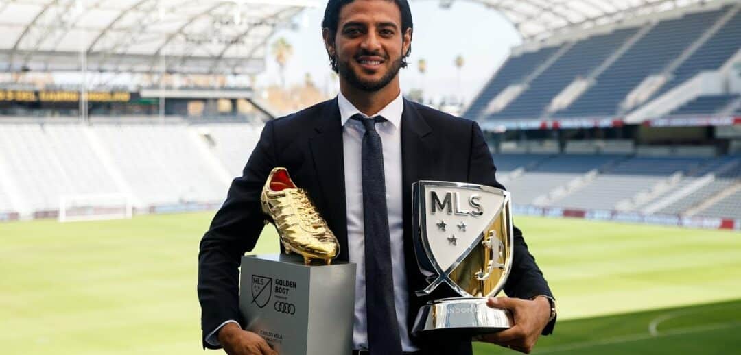 Carlos Vela cerca de decicidr sobre su futuro