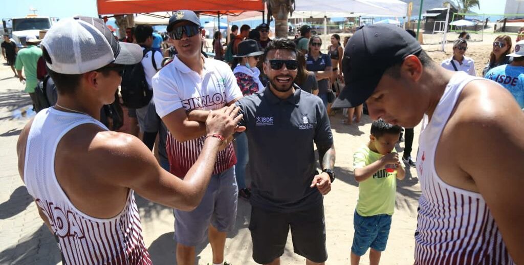 Julio Cascajares convivio con los Sinaloenses