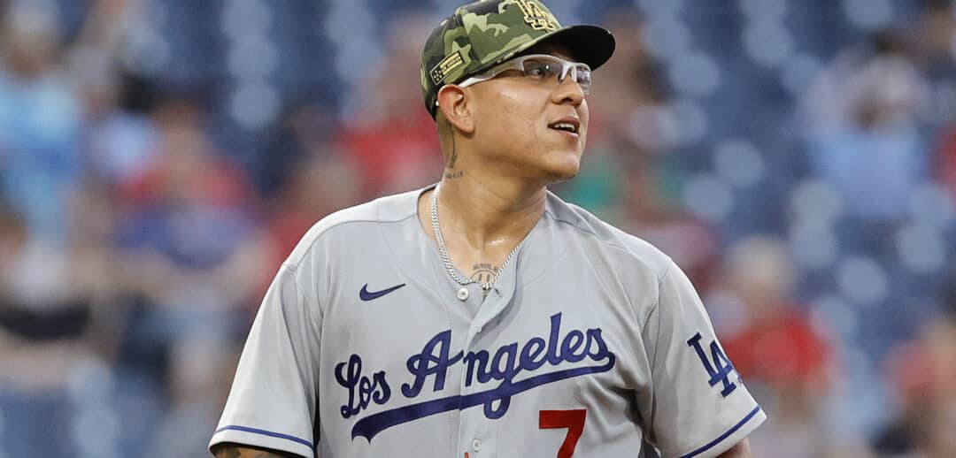 Julio Urías Gana su tercer juego de la temporada