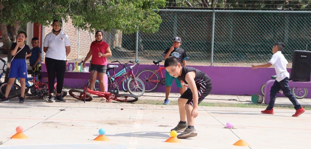 LOS NIÑOS SE DIVIERTIERON EN GRANDE EN LA TUNA