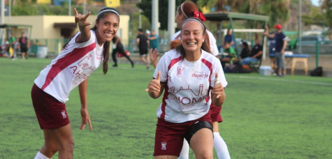 AHOME LOGRÓ PRIMER TRIUNFO EN EL ESTATAL DE FUTBOL FEMENIL