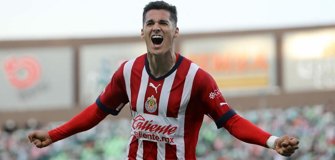 CHIVAS VA POR SU PRIMER TRIUNFO DEL AP22