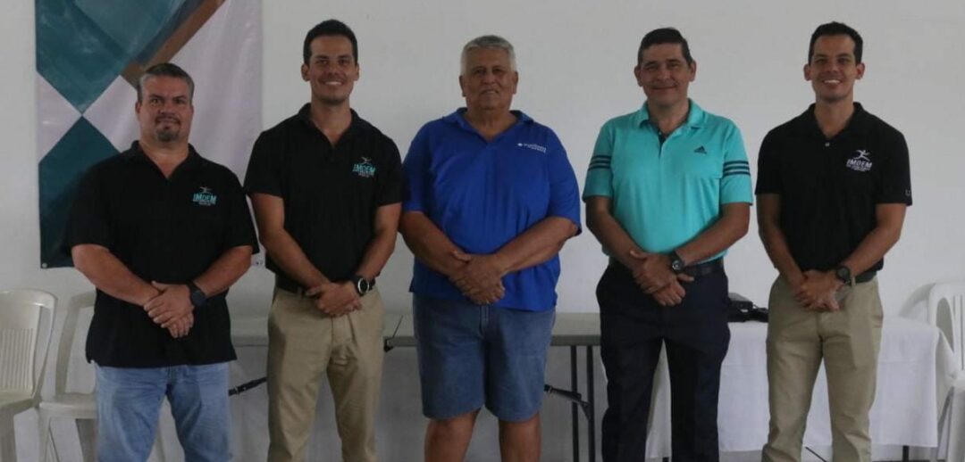 ENTRENADORES DE LIMDEM RECIBEN CURSO DE CAPACITACIÓN