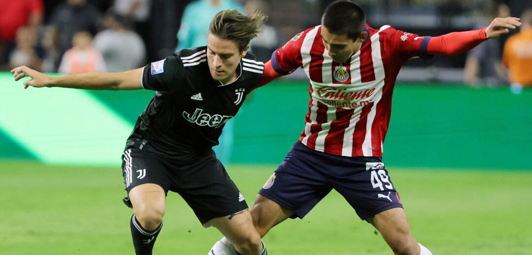 LAS CHIVAS CAYERON ANTE LA JUVENTUS