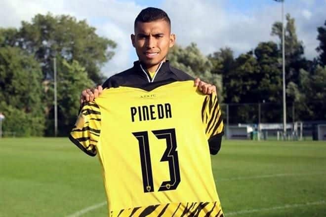 ORBELÍN PINEDA PORTARÁ EL NÚMERO 13 CON EL AEK