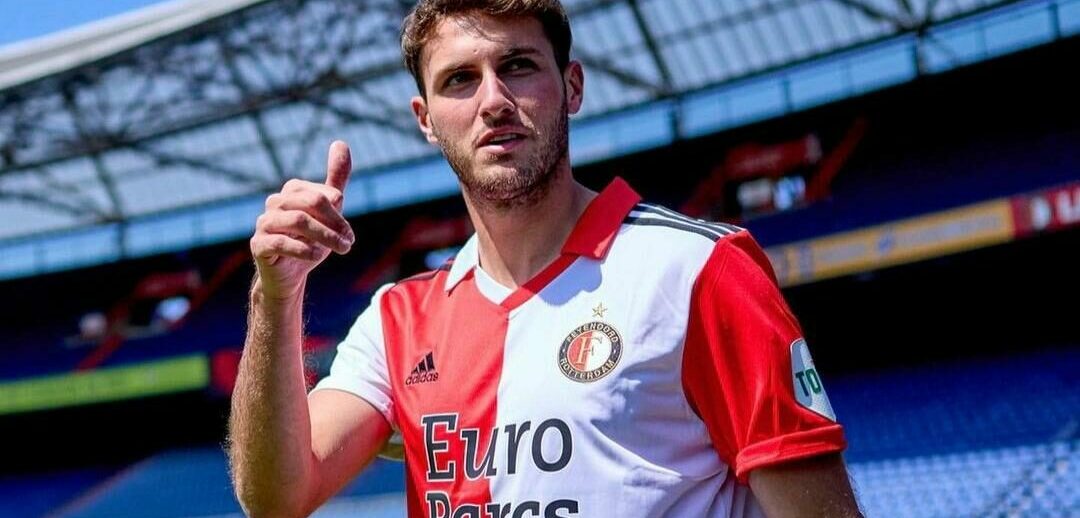 SANTI GIMÉNEZ YA PORTA LOS COLORES DEL FEYENOORD