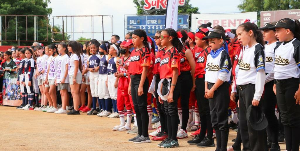 EL NACIONAL DE SOFTBOL QUEDÓ INAUGURADO EN LA CAPITAL SINALOENSE