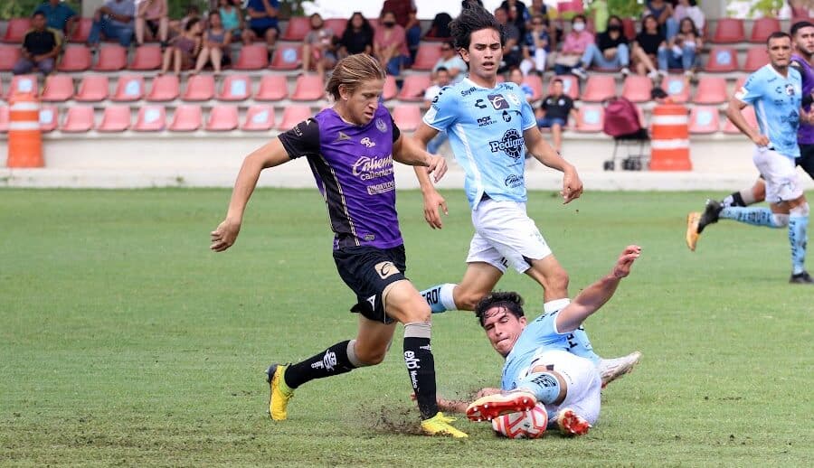 LA SUB 18 DEL MAZATLÁN FC GOLEÓ A LOS GALLOS