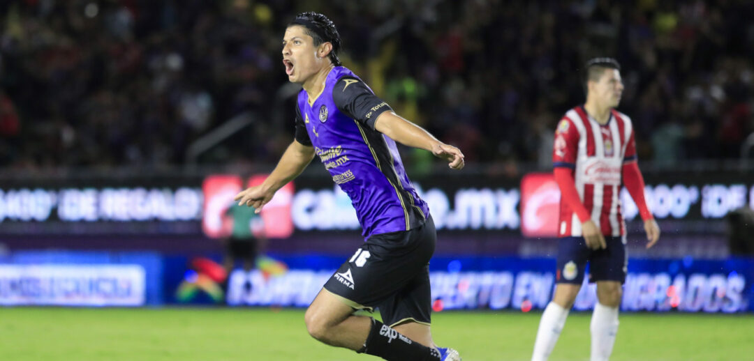 LOS CAÑONEROS LE PEGARON 2-1 A LAS CHIVAS