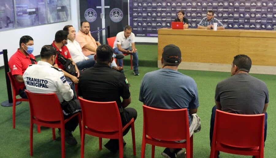 REALIZAN JUNTA PREVIA PARA EL MAZATLÁN FC VS CHIVAS