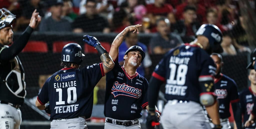 SULTANES SE LLEVA EL PRIMERO DE LA SERIE DE CAMPEONATO