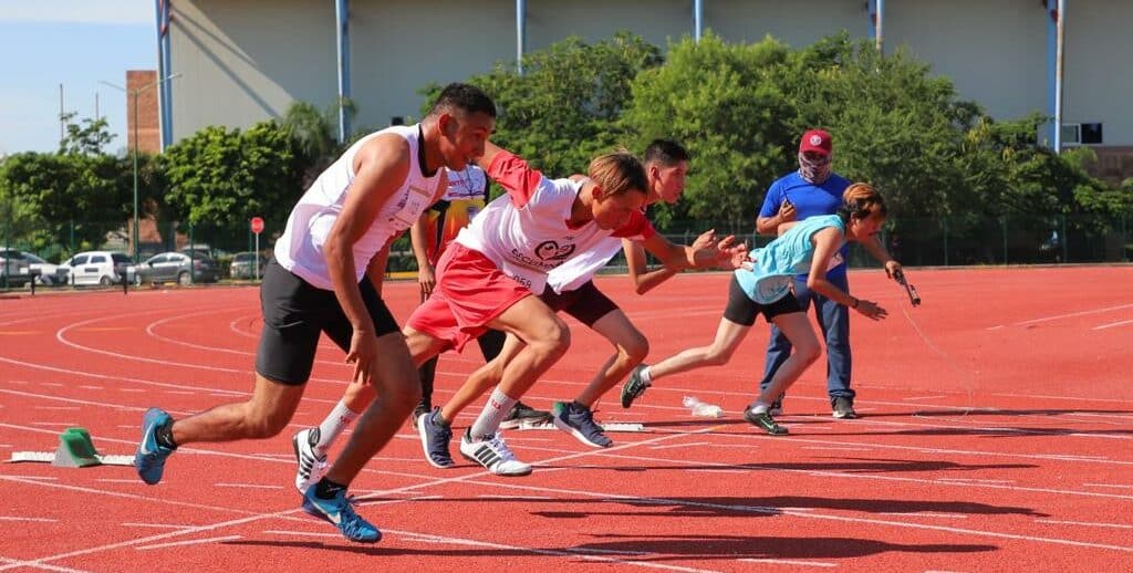 DOMINA MAZATLÁN PRIMER DÍA EN PARANACIONALES