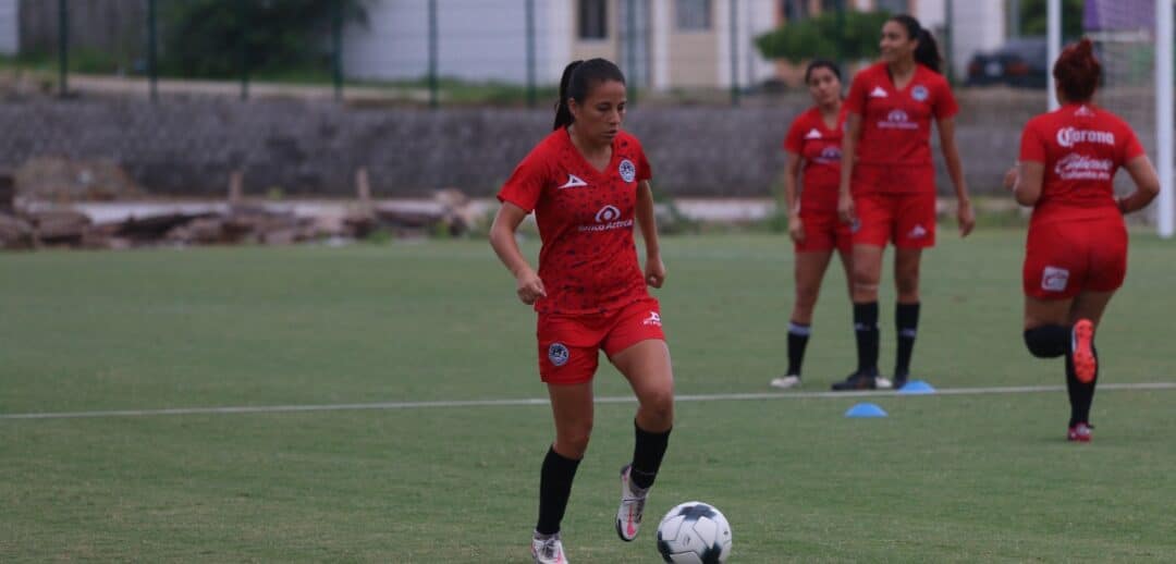 EL MAZATLÁN FEMENIL RECIBE ESTA NOCHE A LAS DIABLAS