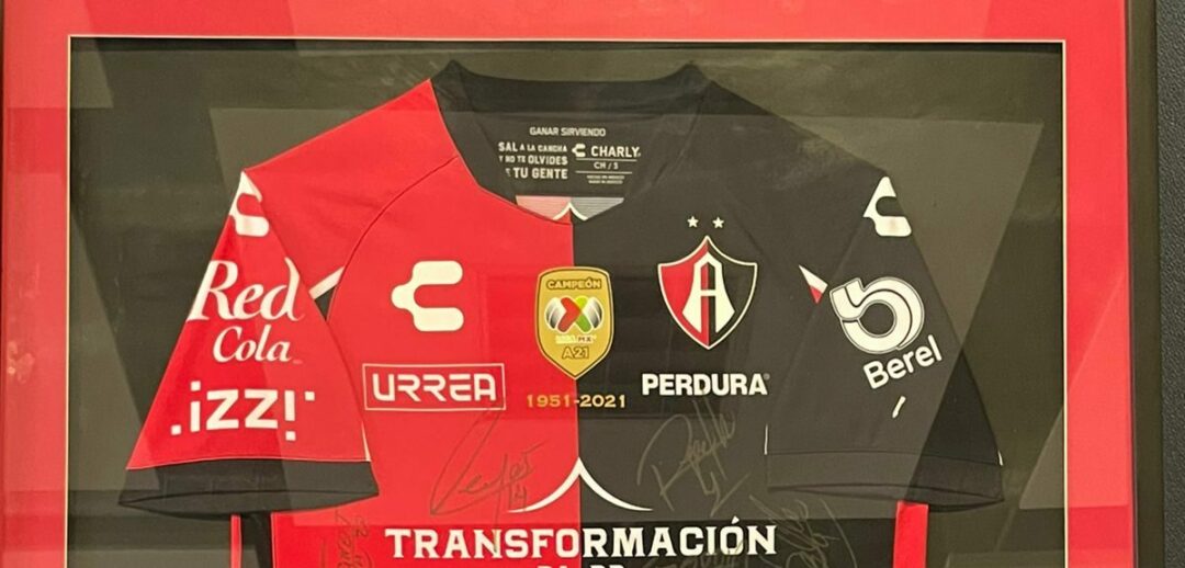 EL PIDS RIFARÁ PLAYERA AUTOGRAFIADA DEL BICAMPEÓN ATLAS