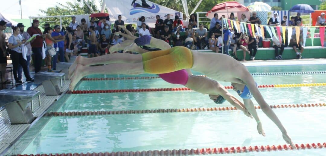 LA ACTIVIDAD DE LA COPA DE NATACIÓN DIO INICIO