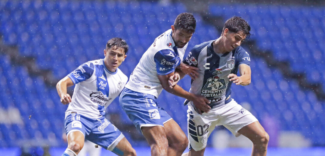 PUEBLA Y PACHUCA EMPATARON A DOS GOLES