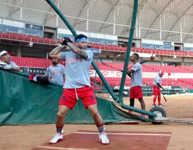 RICKY ÁLVAREZ SUEÑA CON SER CAMPEÓN CON VENADOS