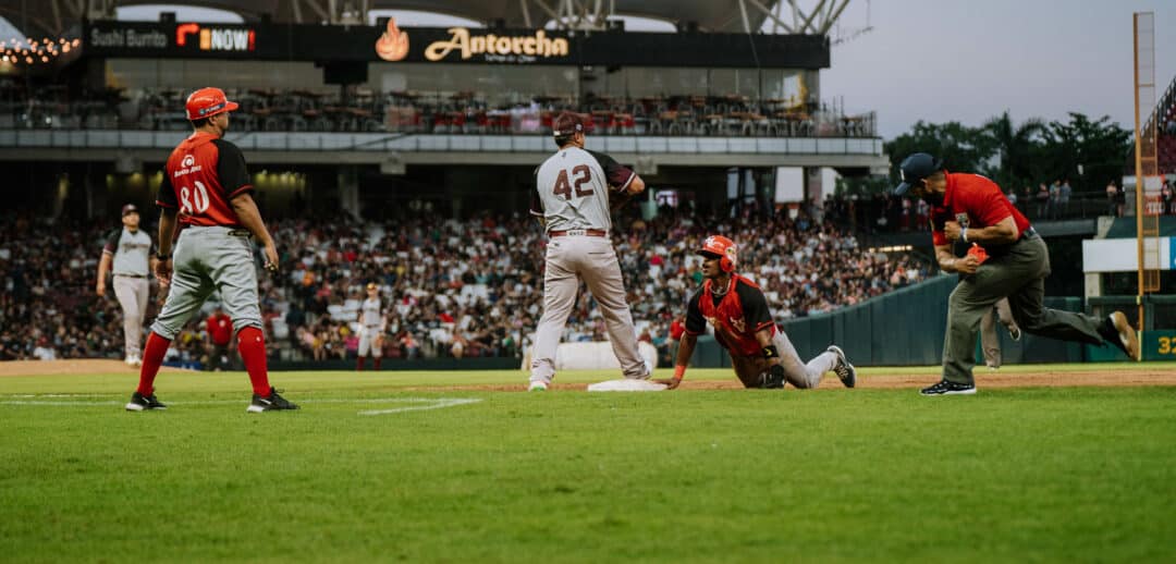 VENADOS SUPERÓ EN CULIACÁN A LOS GUINDAS