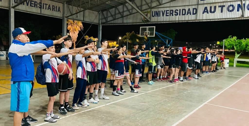 PONEN EN MARCHA LA LIGA DE BASQUETBOL DE DESARROLLO ESTUDIANTIL