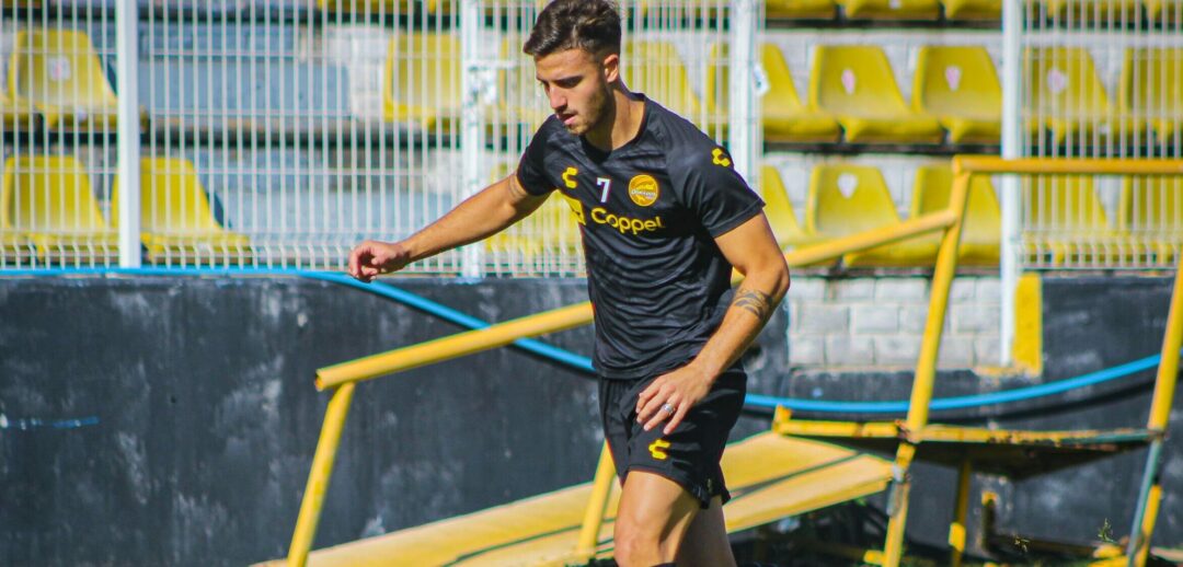 FRANCO VALENTINI ES EL SEGUNDO REFUERZO DE DORADOS