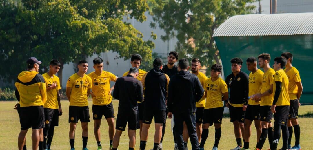 LOS DORADOS RECIBEN ESTE MARTES A PUMAS TABASCO