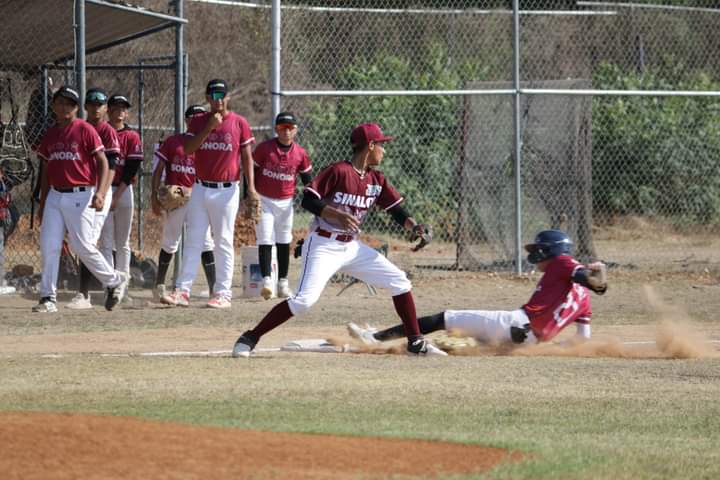 CUATRO EQUIPOS BUSCARÁN UN PASE AL NACIONAL DE BEISBOL