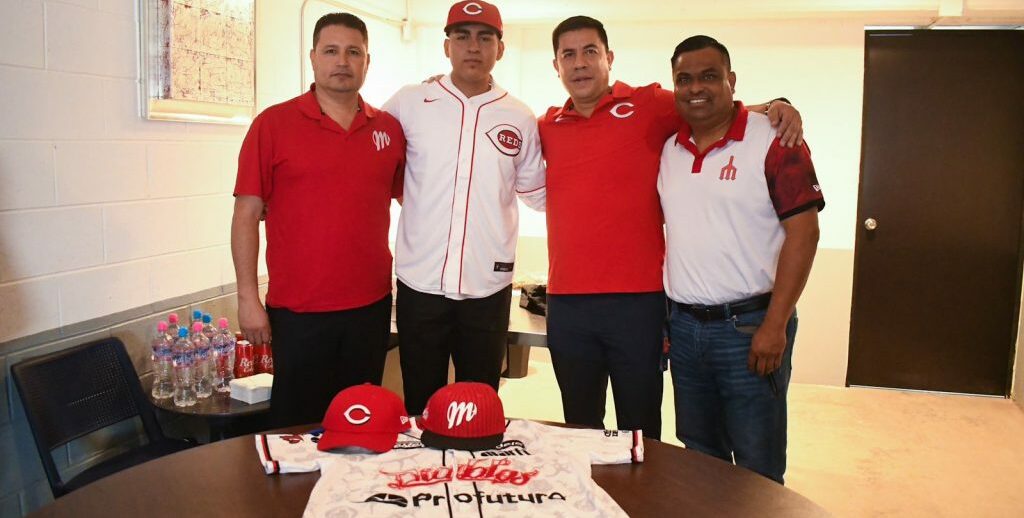 EL SINALOENSE CHRISTIAN LÓPEZ FIRMA CON CINCINNATI