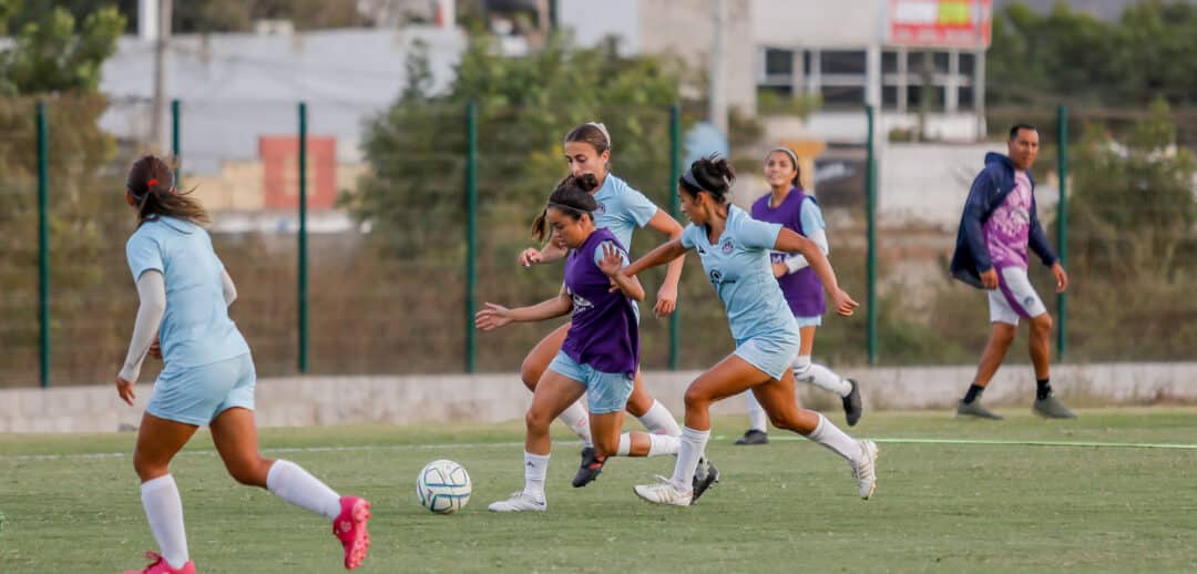 LAS CAÑONERAS VISITAN ESTE VIERNES AL SAN LUIS FEMENIL