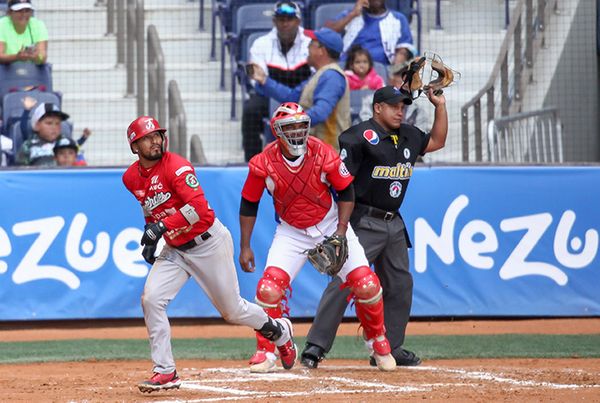 SE DESPIDE PANAMÁ CON TRIUNFO DE LA SERIE DEL CARIBE