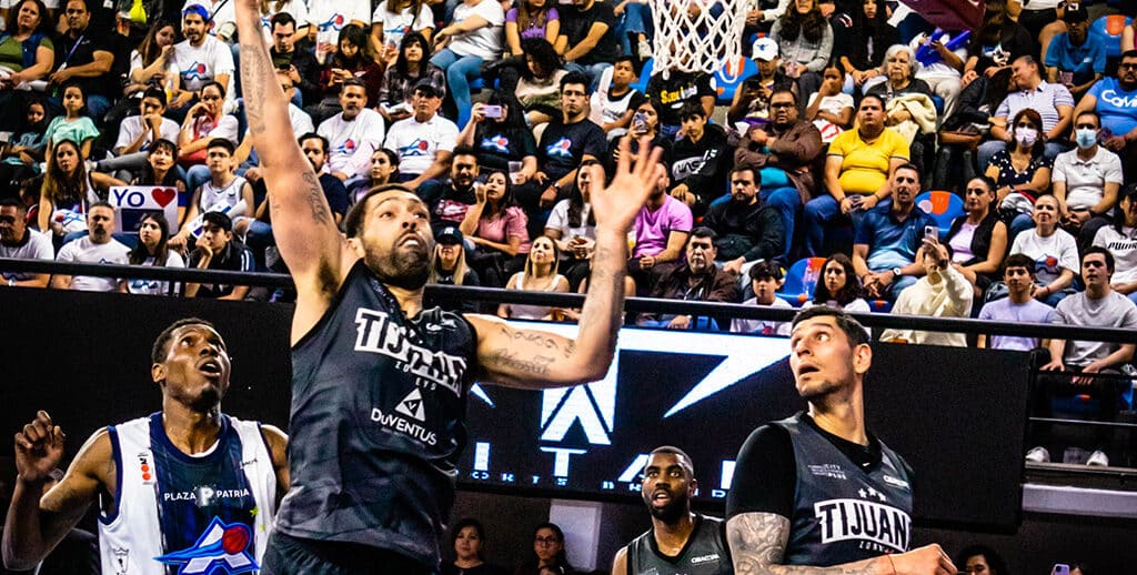 EL CAMPEÓN ASTROS VUELVE A VENCER A LOS ZONKEYS