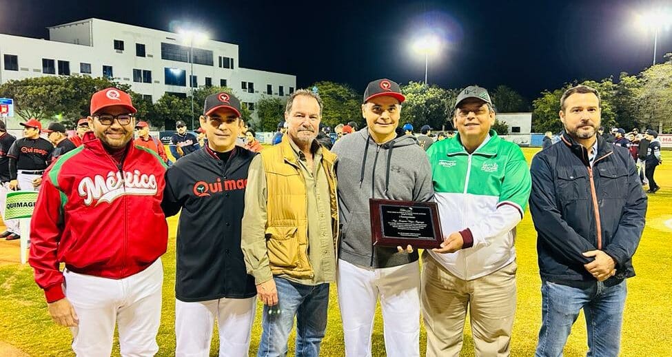 INAUGURAN TORNEO DE SOFTBOL INTERNO DE VERANO DEL COUNTRY CLUB