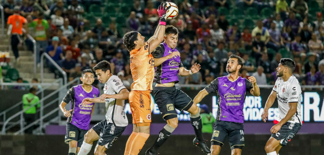 CAEN LOS CAÑONEROS CON LOS XOLOS