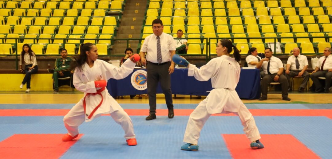 CALIFICAN 10 ÁGUILAS UAS A UNIVERSIADA NACIONAL EN KARATE