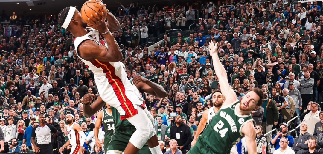 El Heat se lleva la serie 4-1 en Milwaukee.