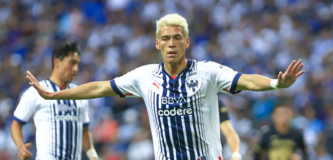 EL LÍDER RAYADOS ELIMINA A LOS PUMAS