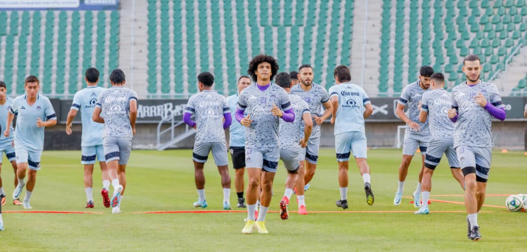 EL MAZATLÁN F.C. RECIBE ESTA NOCHE A LOS XOLOS