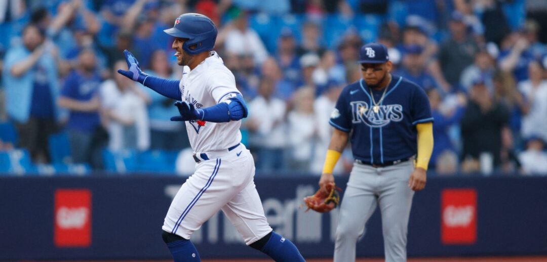 LOS BLUE JAYS IMPIDEN RÉCORD HISTÓRICO DE LOS RAYS