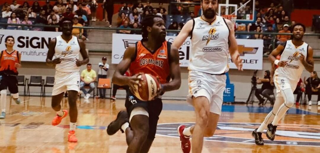 LOS PIONEROS VISITAN A LOS ZONKEYS