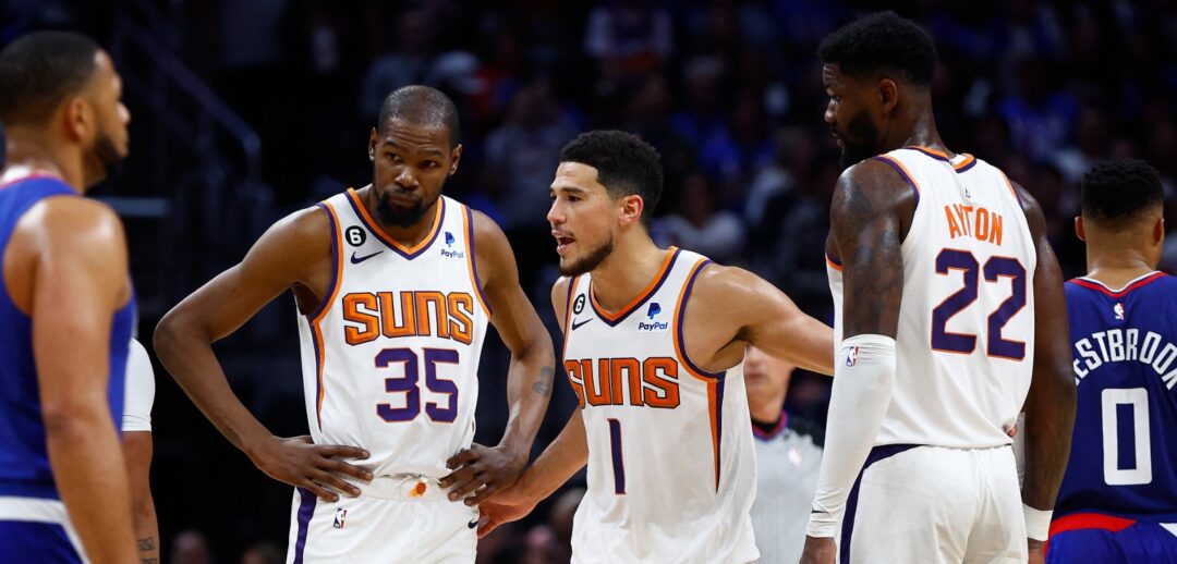 LOS SUNS SE ADELANTAN EN LA SERIE SOBRE CLIPPERS