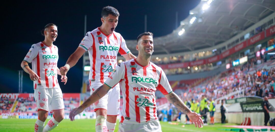 NECAXA Y PUEBLA IGUALAN EN EL VICTORIA