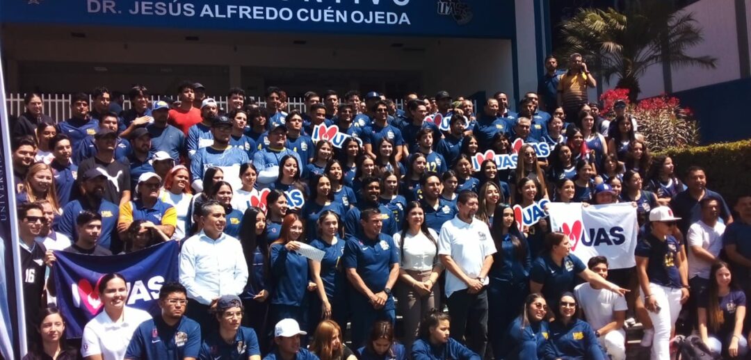 Abanderan a Águilas UAS