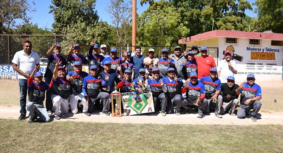 GUAMÚCHIL VIEJO ES TRICAMPEÓN DE LA LIGA SÚPER VETERANOS