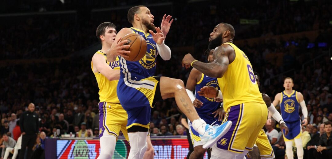 LOS WARRIORS IGUALAN SERIE ANTE LAKERS