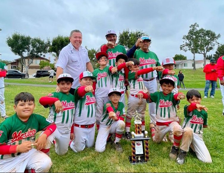 Cinco equipos mexicanos van por el campeonato en el Memorial Day en Irvine  - Los Noticieristas