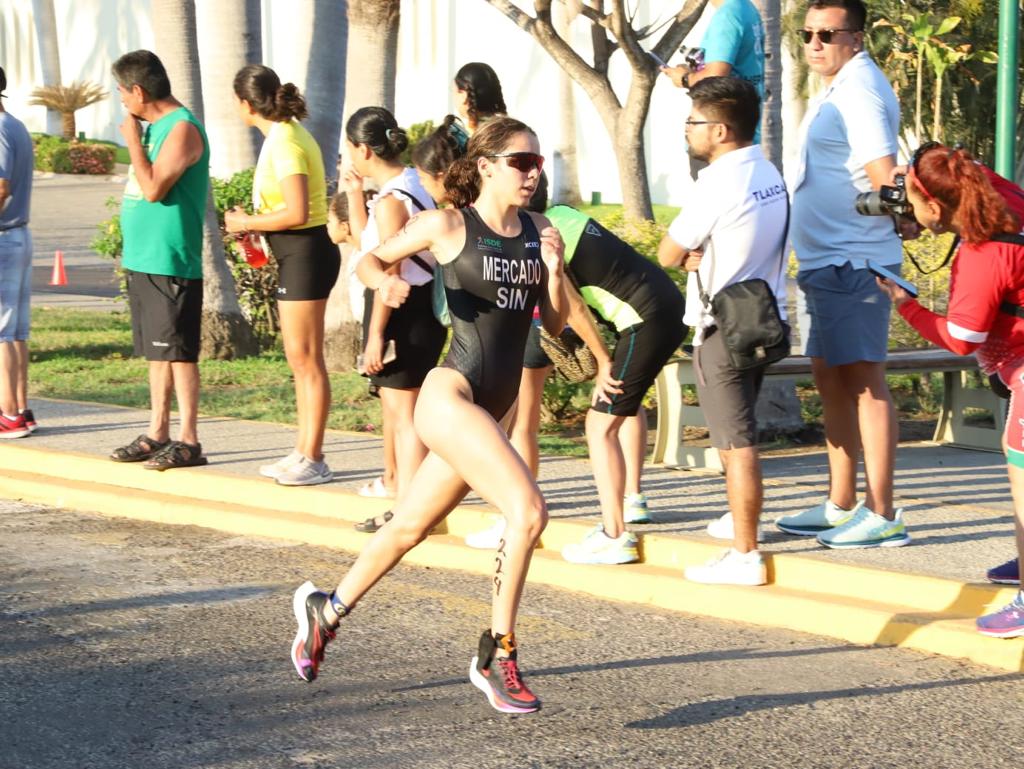 TRIATLÓN