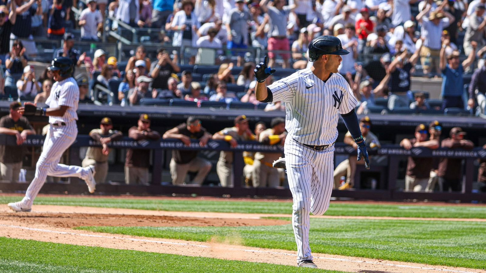 Padres vs Yankees