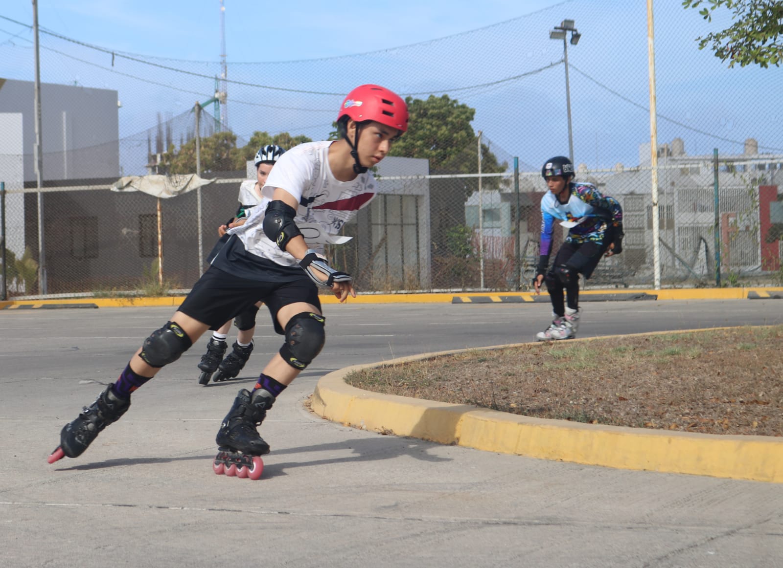 PATINAJE SOBRE RUEDAS