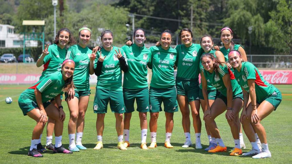 TRI FEMENIL CIERRA PREPARACIÓN CON TRIUNFO